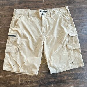 Iron Co Cargo Style Shorts Size 40